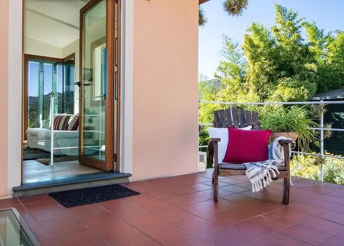 Σπίτι διακοπών La 2 - Elegant And Cozy With Free Parking And A C *