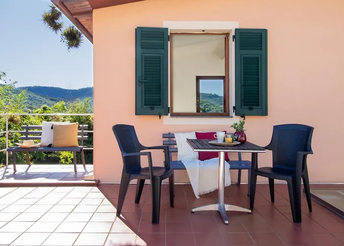 La 2 - Elegant And Cozy With Free Parking And A C Σπίτι διακοπών