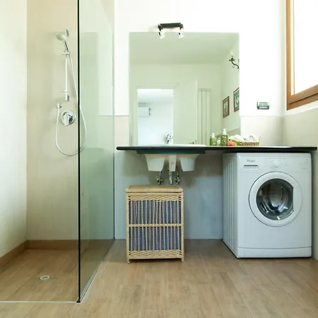 Ferienhaus La 2 - Elegant And Cozy With Free Parking And A C *