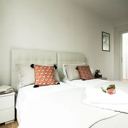 La 2 - Elegant And Cozy With Free Parking And A C 別荘 ラッパロ