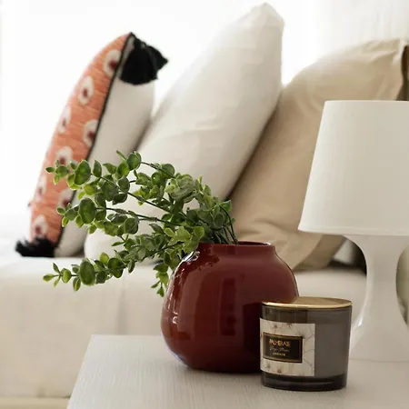 Hébergement de vacances La 2 - Elegant And Cozy With Free Parking And A C