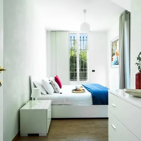 La 2 - Elegant And Cozy With Free Parking And A C Ferienhaus